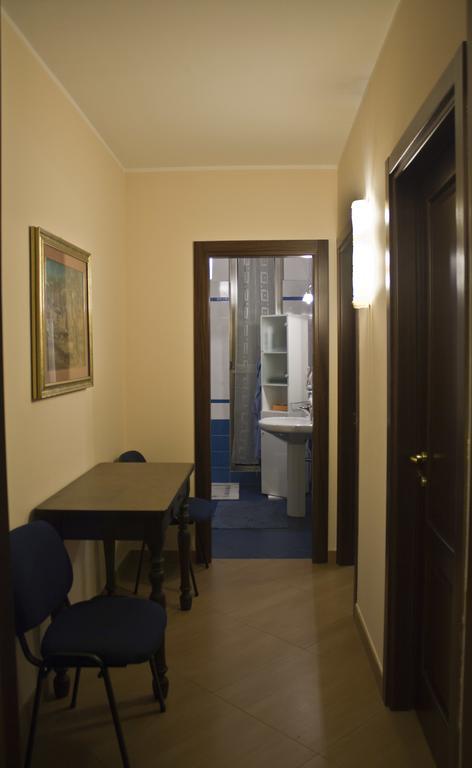 Lecce Barocca - La Casa Di Roby Apartamento Exterior foto